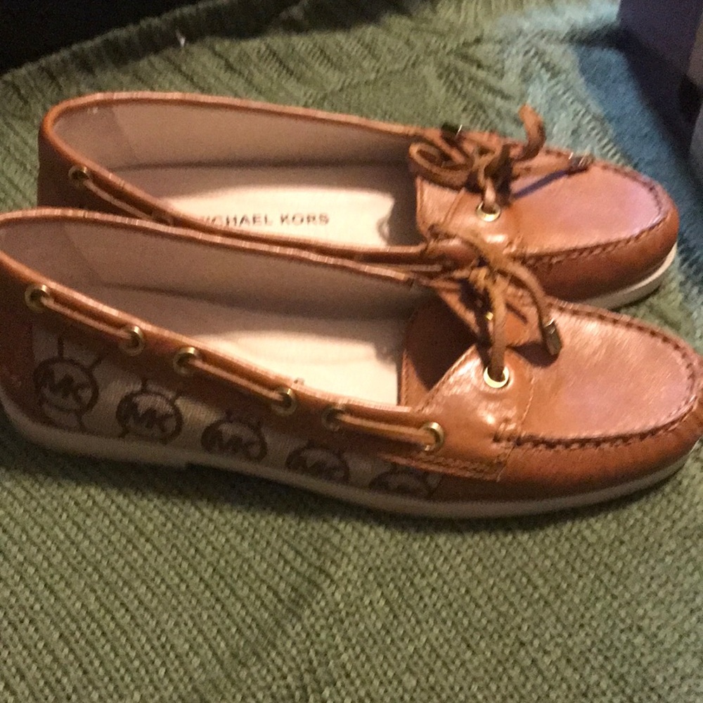 Michael Kors lightly used condition shoes